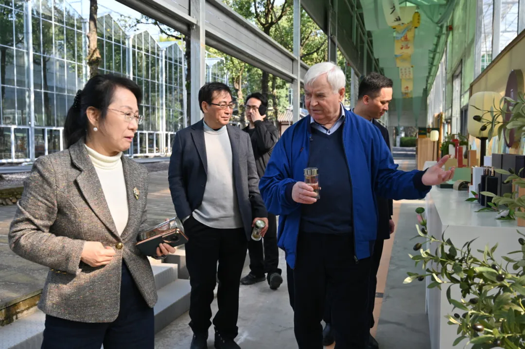 浙江尊龙凯时人生就是博医药股份有限公司